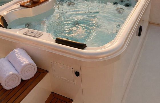 Motor yacht OVERBLUE 58 870hp