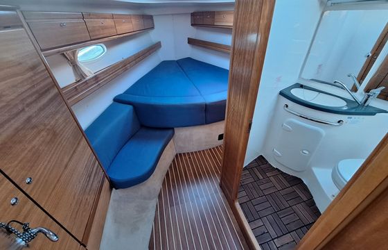 Sailboat Bavaria 39 Cruiser 11m