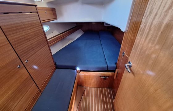 Sailboat Bavaria 39 Cruiser 11m