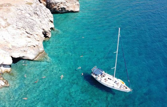 Sailboat Bavaria 47 Cruiser 14.3m