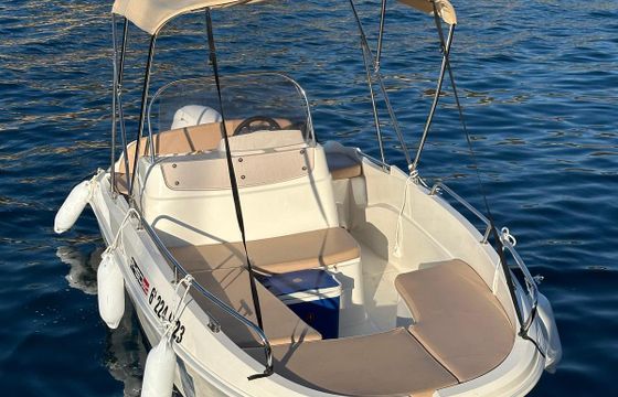 Boat without licence  remus 450 15hp