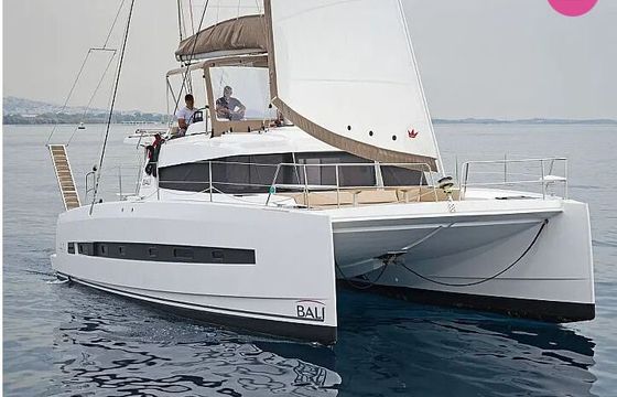 Catamaran Catana Group Bali 4.1 - 4 + 2 cab. 12m
