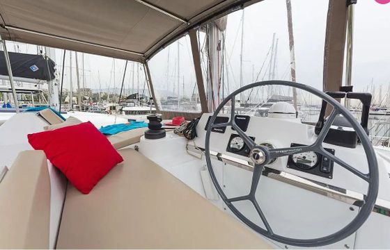 Catamaran Catana Group Bali 4.1 - 4 + 2 cab. 12m
