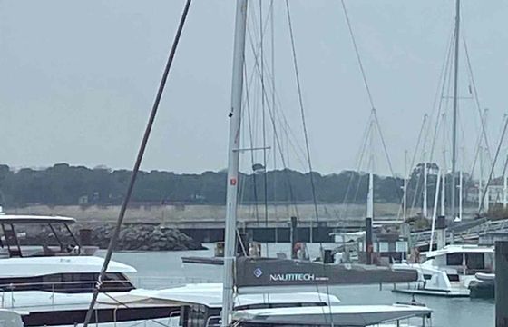 Catamaran Nautitech 40 Open 11.99m