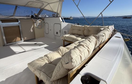 Motorboat Ferretti Altura 40 375hp