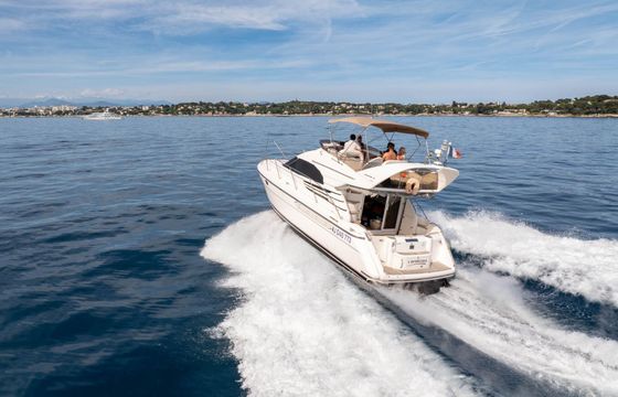Motorboat Fairline PHANTOM 40 700hp
