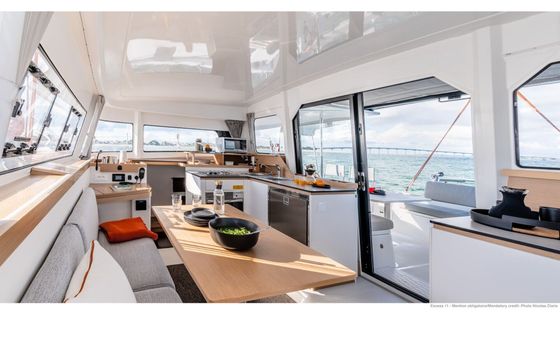 Catamaran Excess 11 11m