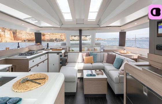 Catamaran Fountaine Pajot Fountaine Pajot Elba 45 - 4 + 1 cab. 13m