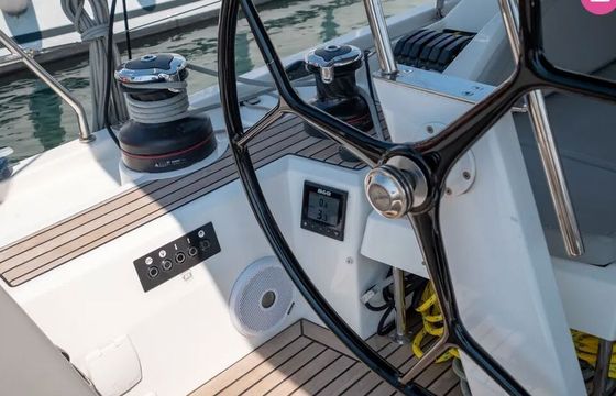 Sailboat Beneteau Oceanis 51.1 15m