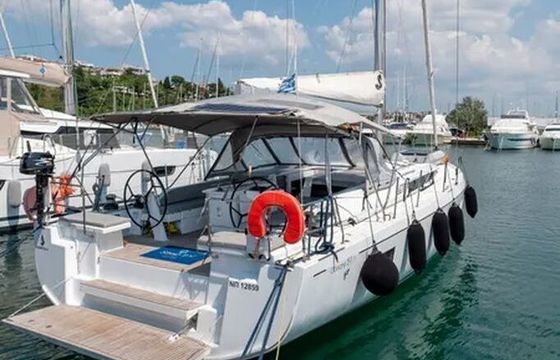 Sailboat Beneteau Oceanis 51.1 15m