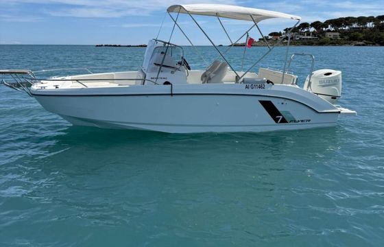 Motorboat Beneteau Flyer 7 SPACEdeck 175hp