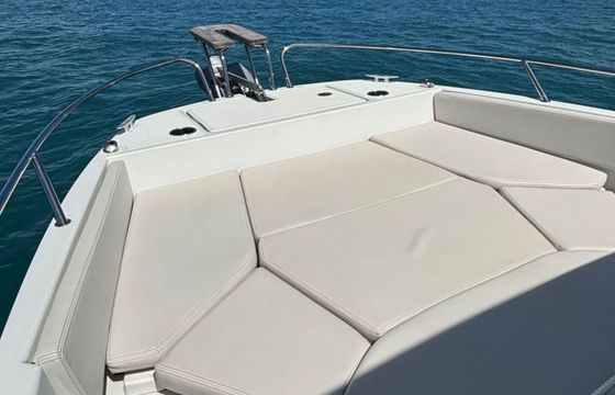 Motorboat Beneteau Flyer 7 SPACEdeck 175hp