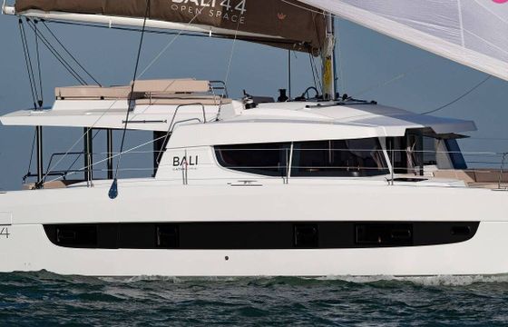Catamaran Bali 4.4 13m