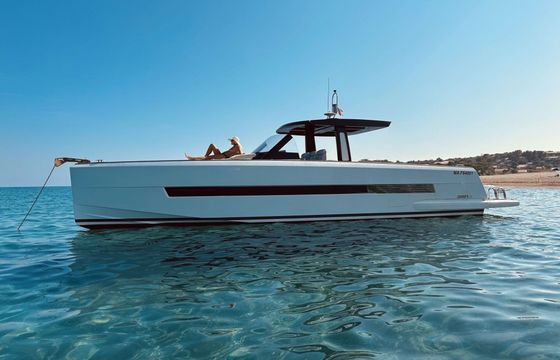Motorboat Fjord 44 OPEN 900hp