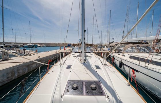 Sailboat Jeanneau Sun Odyssey 519 15.38m