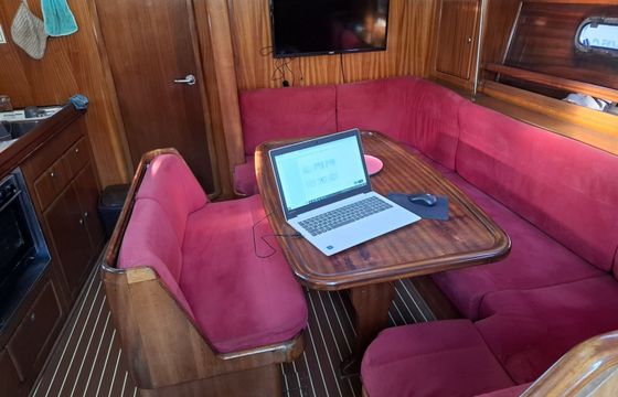 Sailboat Bavaria 40 Cruiser 12.5m