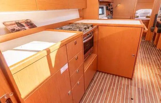 Sailboat Bavaria C 38 11.9m