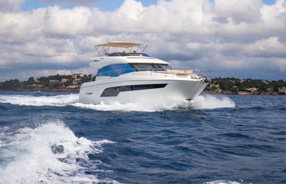 Motorboat PESTIGE 630s 630s 1450hp