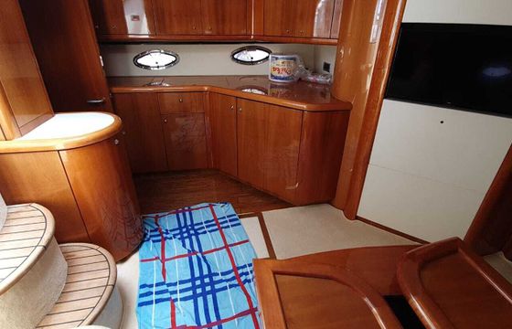 Motorboat Sunseeker 46 1000hp