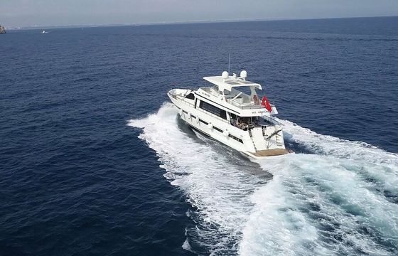Motor yacht Custom Italian 2011 2100hp