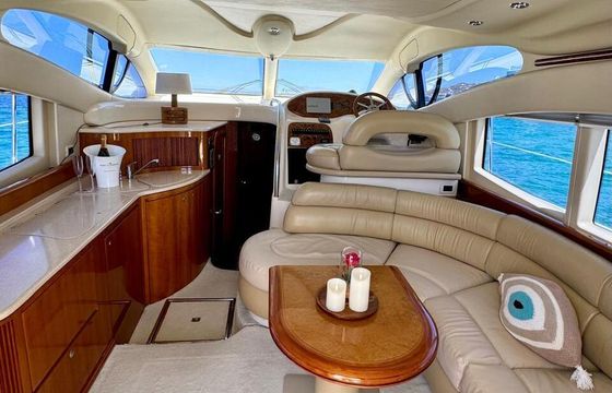 Motorboat Azimut 43 Flybridge 900hp