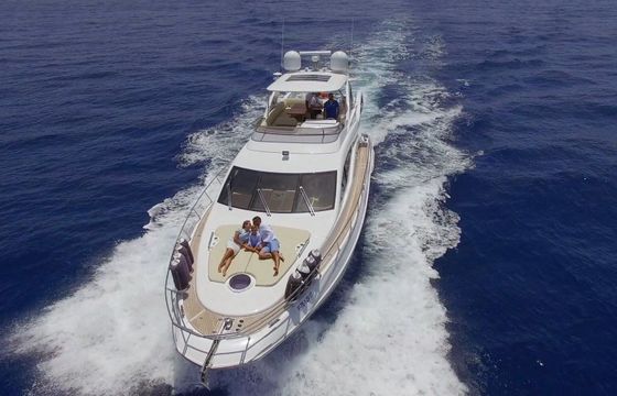 Motorboat AZIMUT 60 1600hp