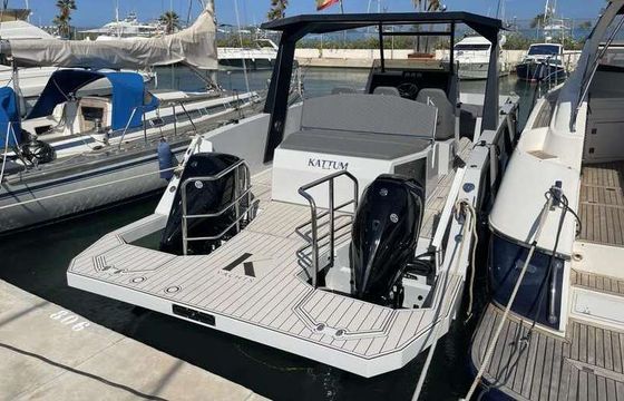 Motorboat Kattum K30 500hp