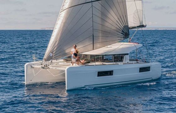 Catamaran Lagoon 40 11.7m