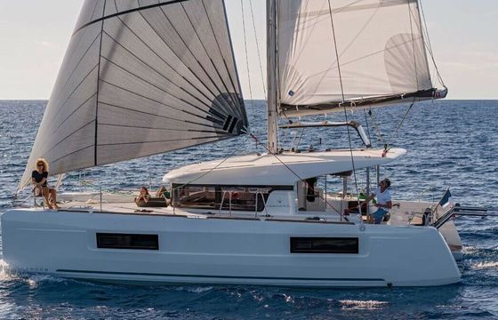 Catamaran Lagoon 40 11.7m