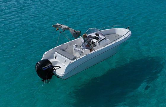Motorboat Pacific Craft 670 Open 150hp