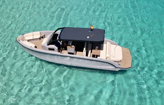 Motorboat Rand 32 Archipelago open 600hp