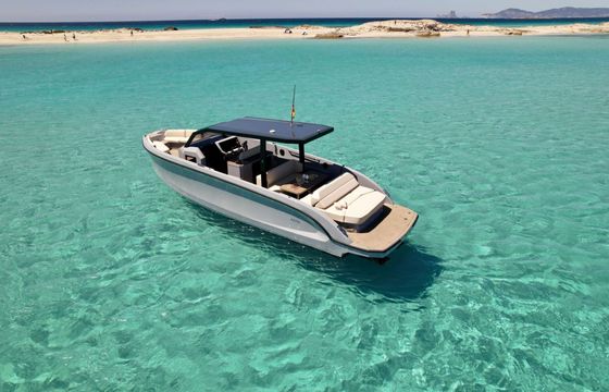 Motorboat Rand 32 Archipelago open 600hp