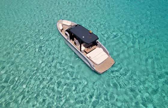 Motorboat Rand 32 Archipelago open 600hp