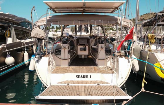 Sailboat Bavaria 40 Cruiser 12.2m