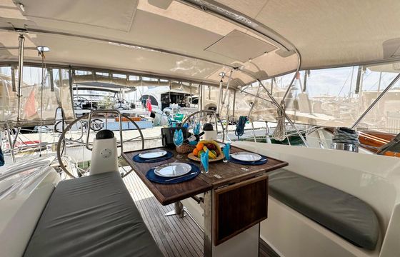Sailboat Bavaria 40 Cruiser 12.2m