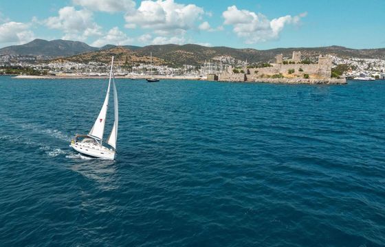 Sailboat Bavaria 40 Cruiser 12.2m