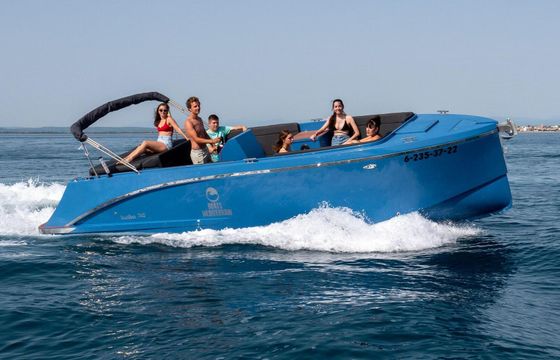 Motorboat Maxima Boats 740 200hp