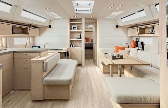 Sailboat Oceanis 51.1 15m