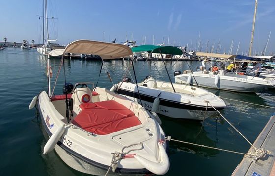 Motorboat Compass GT 500