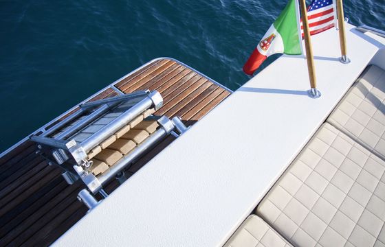 Motorboat Ferretti Itama 38 870hp