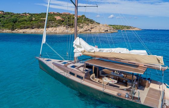 Sailboat Dodyachts 45 été 15m