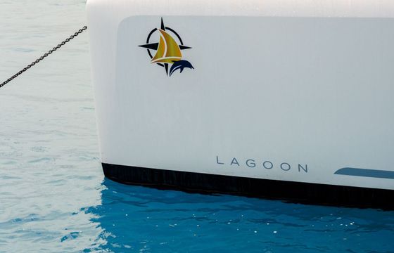 Catamaran Lagoon 42 12.8m