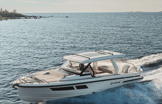 Motorboat Quarken 35 sports 600hp