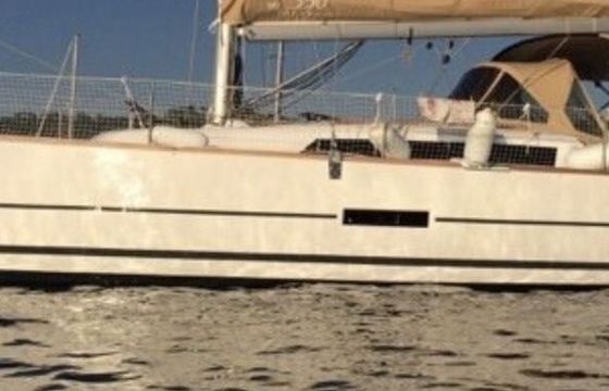 Sailboat Dufour 350 GRAND LARGE 10m