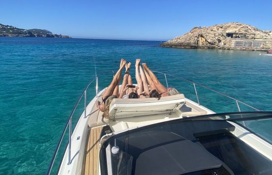 Motorboat Quicksilver Activ 875 Sundeck 250hp