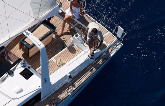 Sailboat BENETEAU OCEANIS 45 13.85m