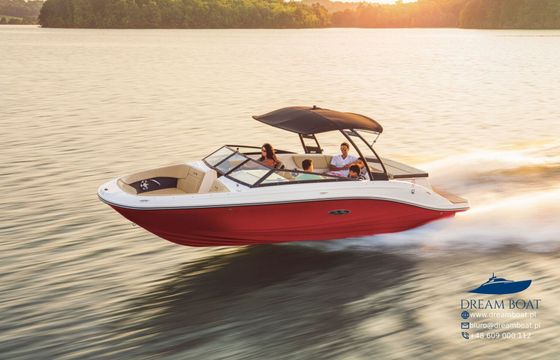 Motorboat Sea Ray 230C SPXE 350hp