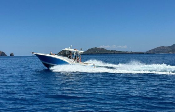 Motorboat OBP S35 Express 440hp