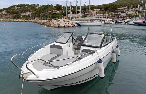 Motorboat Jeanneau BR 650 150hp