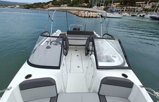 Motorboat Jeanneau BR 650 150hp
